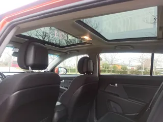 KIA Sportage año 2012 con 198000