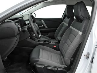 Citroën C4 Hybrid 136 e-DCS6 Plus