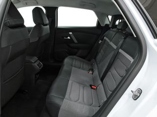 Citroën C4 Hybrid 136 e-DCS6 Plus