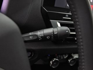 Citroën C4 Hybrid 136 e-DCS6 Plus