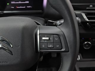 Citroën C4 Hybrid 136 e-DCS6 Plus