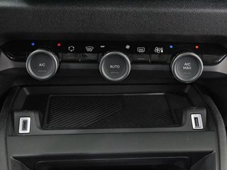 Citroën C4 Hybrid 136 e-DCS6 Plus