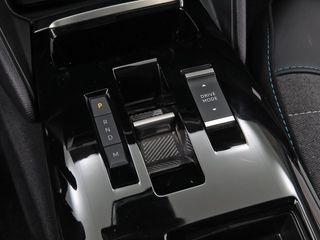 Citroën C4 Hybrid 136 e-DCS6 Plus