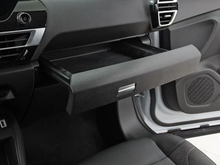 Citroën C4 Hybrid 136 e-DCS6 Plus