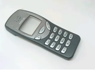 Carcasa Frontal Nokia 3210 Gris Incluye teclado