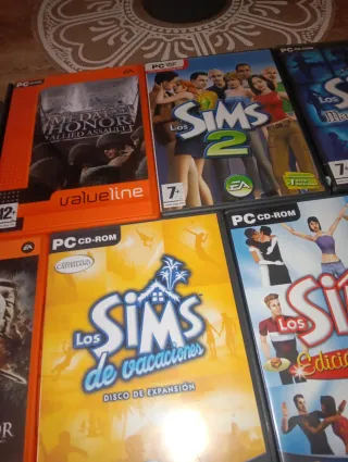 Lote Juegos PC: Los Sims, Medieval Total War