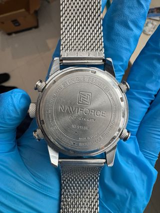 Reloj Naviforce Analógico-Digital Correa Metálica