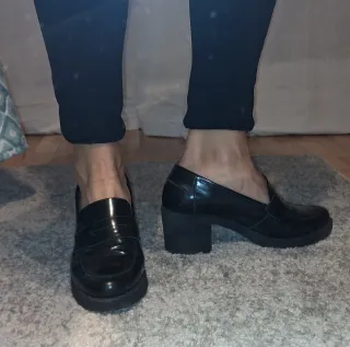 Zapatos de tacón negros talla 38