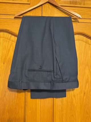 Traje de vestir azul grisáceo, edición limitada