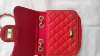 Borsa Chanel tracolla rossa oro alla moda