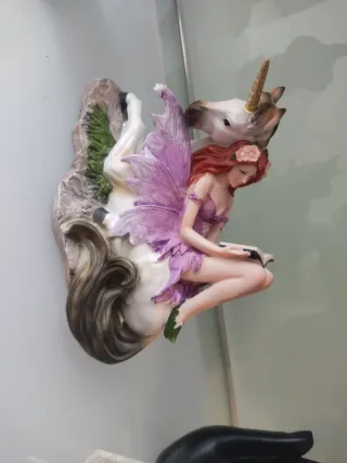 Figura Hada y Unicornio