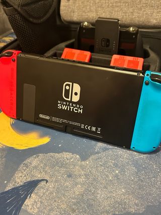 Nintendo Switch + Juegos y accesorios