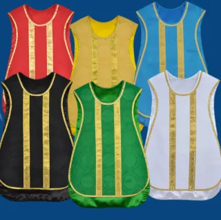 Casullas de guitarra tridentinas con complementos