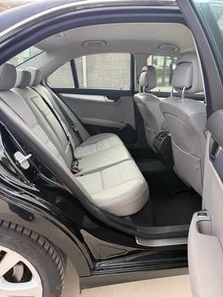 Mercedes-Benz Clase C 2.2 Diesel