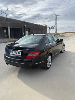 Mercedes-Benz Clase C 2.2 Diesel