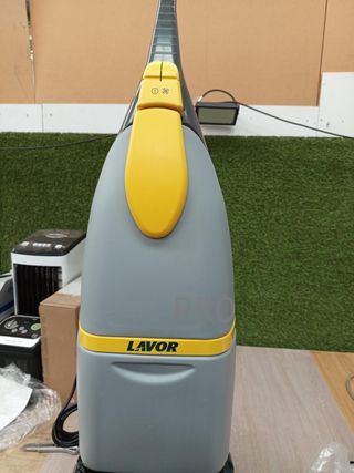 Lavor Fregadora Secadora de Pavimentos