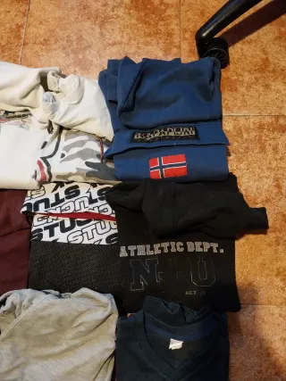 Lote Ropa Chico: Sudaderas y Jerseys