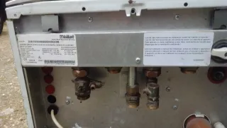 2 llaves Caldera Vaillant