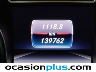 Mercedes-Benz GLA 200 d AMG Line 100 kW (136 CV)