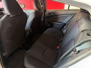 TOYOTA Prius PlugIn 125PH Advance