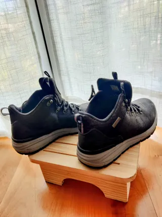 Botas Skechers relaxed fit impermeables talla 44