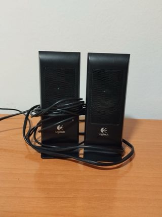Altavoces Logitech Negros