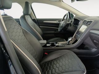 Ford Mondeo Vignale Hybrid