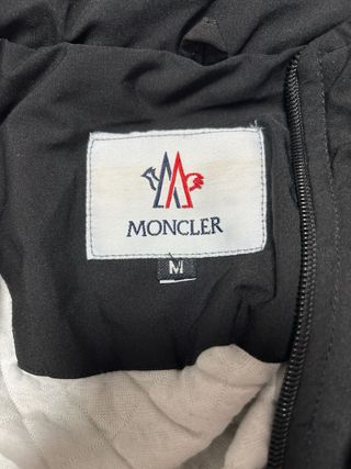 Chaqueta Moncler Negra y Verde Talla M