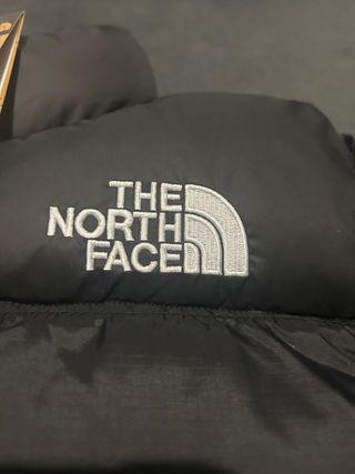 Chaqueta The North Face Negra Plumas