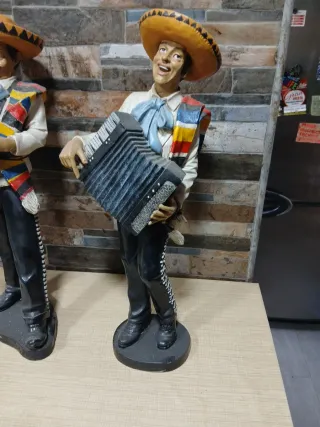 Figuras Mariachis Porcelana
