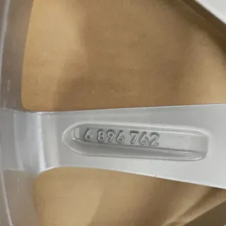 Llantas BMW G26 i4 Serie 4 17” Styling