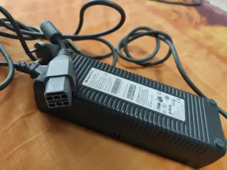 Cable y transformador Xbox 360