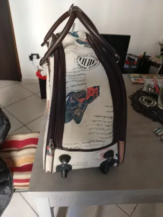 Borsa da viaggio con farfalle