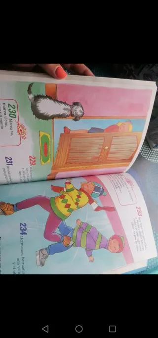 365 Adivinanzas (Spanish Edition)