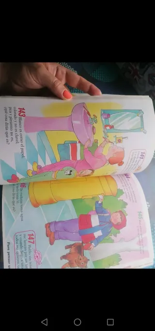 365 Adivinanzas (Spanish Edition)