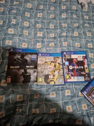 Console PS4 Slim 500GB + 3 Controller + 3 Giochi