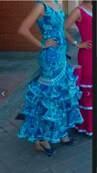 Vestido Flamenca Azul con Volantes
