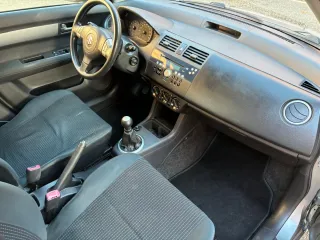 Pegatina (C) Suzuki Swift año 2007