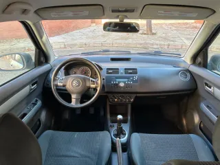 Pegatina (C) Suzuki Swift año 2007