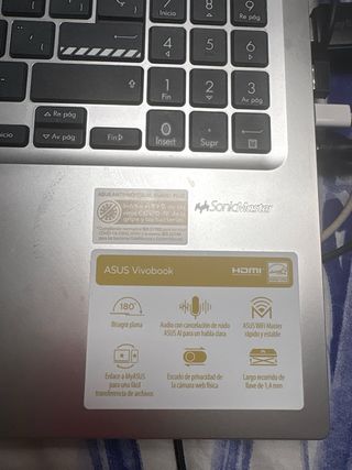 Asus Vivobook Argento Quasi Nuovo