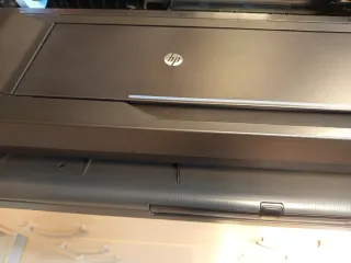 ESCUCHO OFERTAS. HP DesignJet T120 Plotter