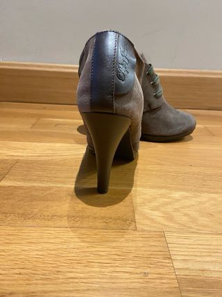Botines Pepe Jeans piel cordones tacón grises