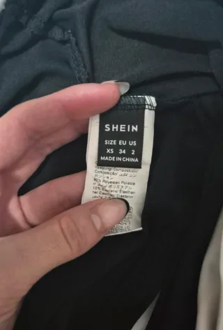 Top bandeau negro y blanco mujer