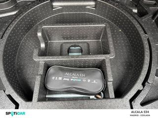 Peugeot 308  5P  BlueHDi 130 S&S EAT8 Active