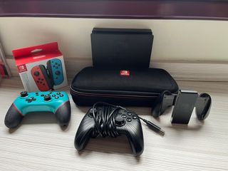 Nintendo Switch + 12 Juegos