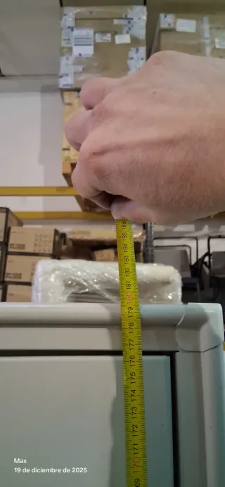 Taquilla metálica gris