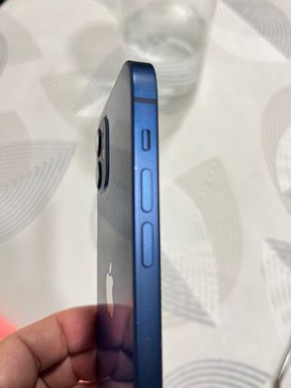 iPhone 12 Azul