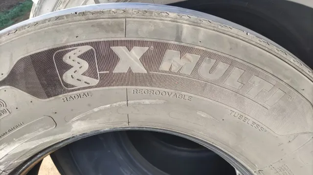 Neumático 315/70 R22.5