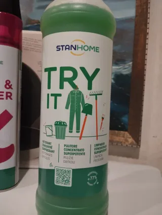 Set prodotti Stanhome con 2 pentole della BergHoff