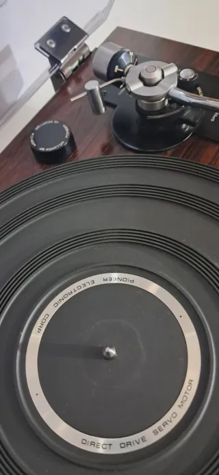 Tocadiscos Pioneer PL-1200